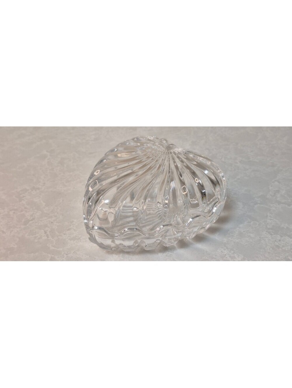 Vintage Zajecar Leaded Crystal Heart Trinket Box Ring Dish Swirl Ribbed